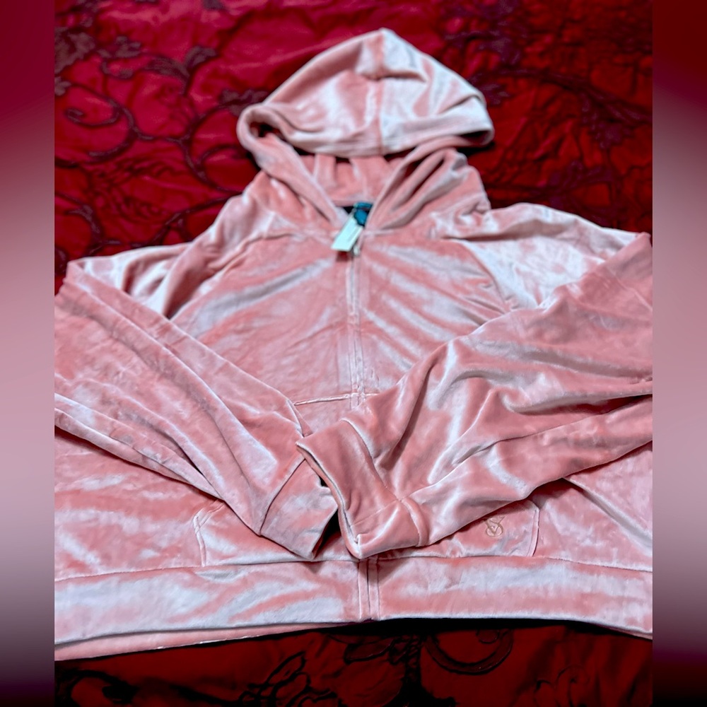 Woman PINK cropped sweat hoodie jacket. Never used .